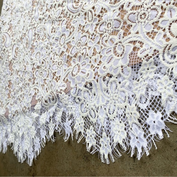 - 𝅺For Love and Lemons Vika White Lace Skirt with Nude Lining - Picture 12 of 12